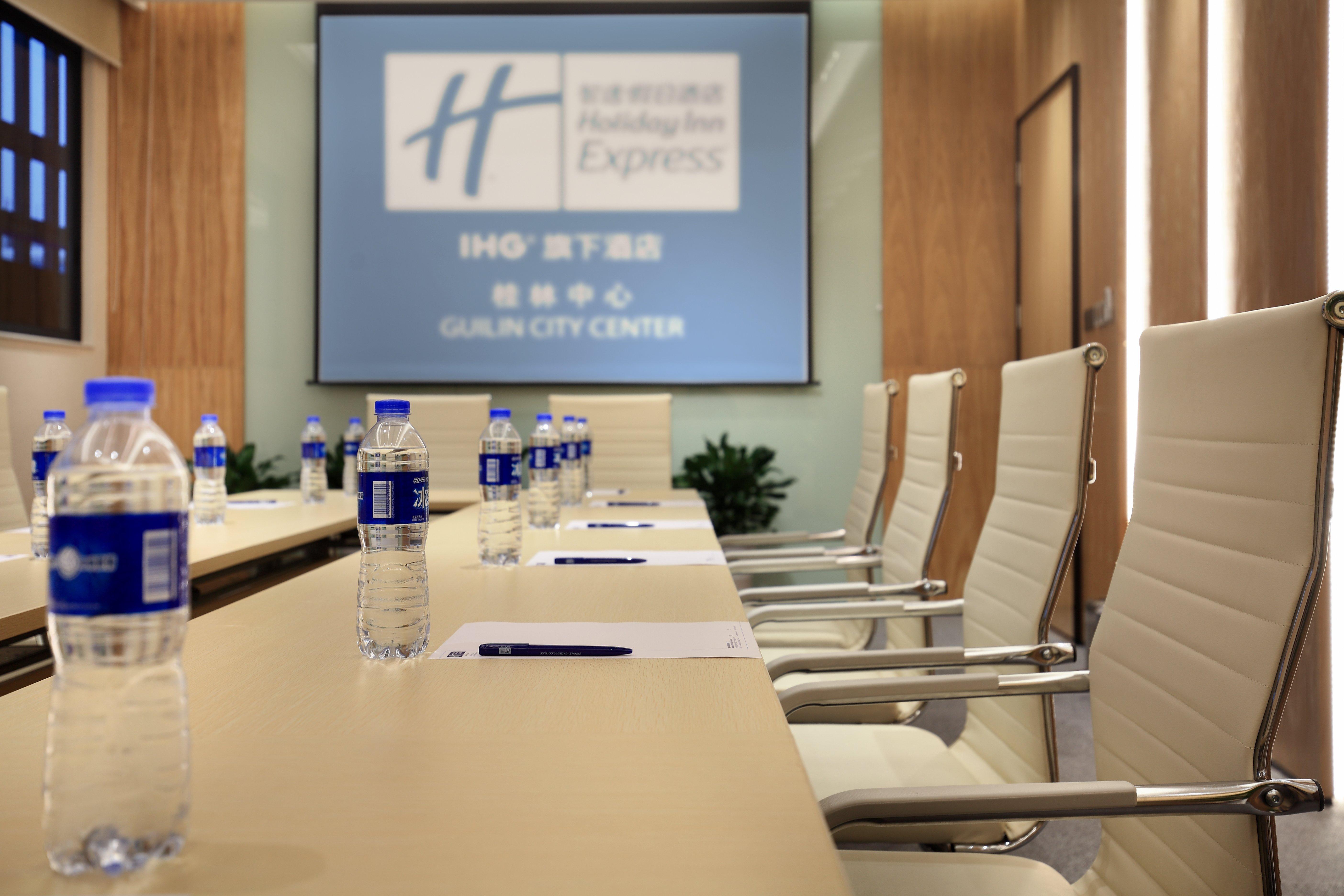 Holiday Inn Express Guilin City Center By Ihg Экстерьер фото